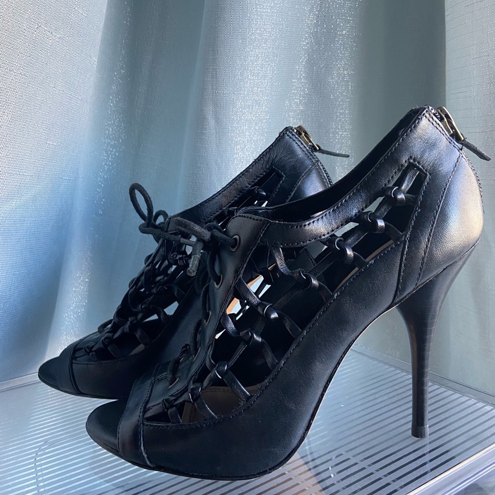 NWT Leather upper & leather sole. Perfect for a dance floor. Euro sz36